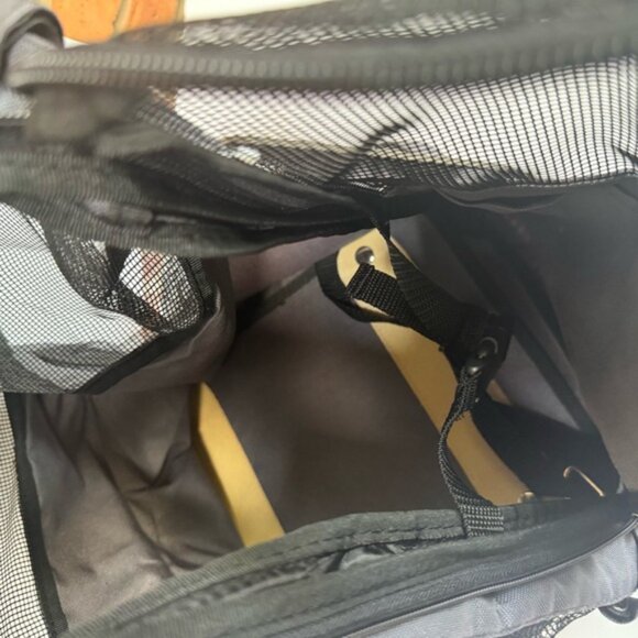 Zuca NEW Pet Carrier Bag Insert Travel Skate GrayPockets Lightweight Tote Sport - Picture 5 of 16